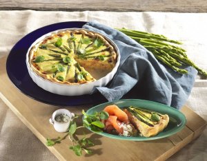 Spárgás lazacos quiche