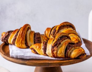 Mogyorókrémes croissant