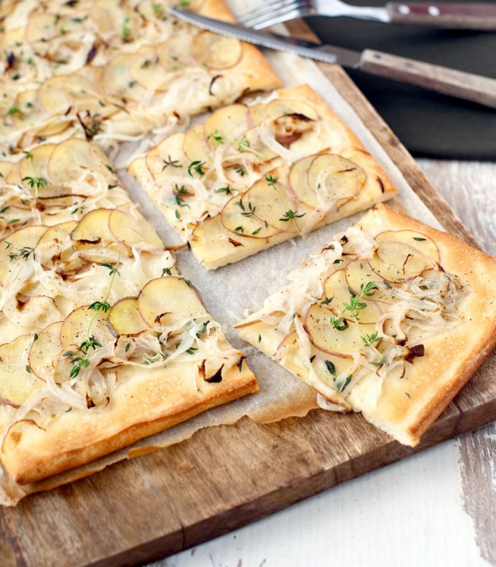 hagymás-krumplis pizza