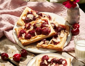 Cseresznyés sütemény