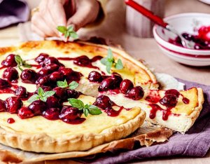 Meggyes sajttorta