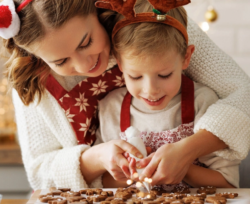 Kreatív karácsonyi keksz sütés gyerekekkel